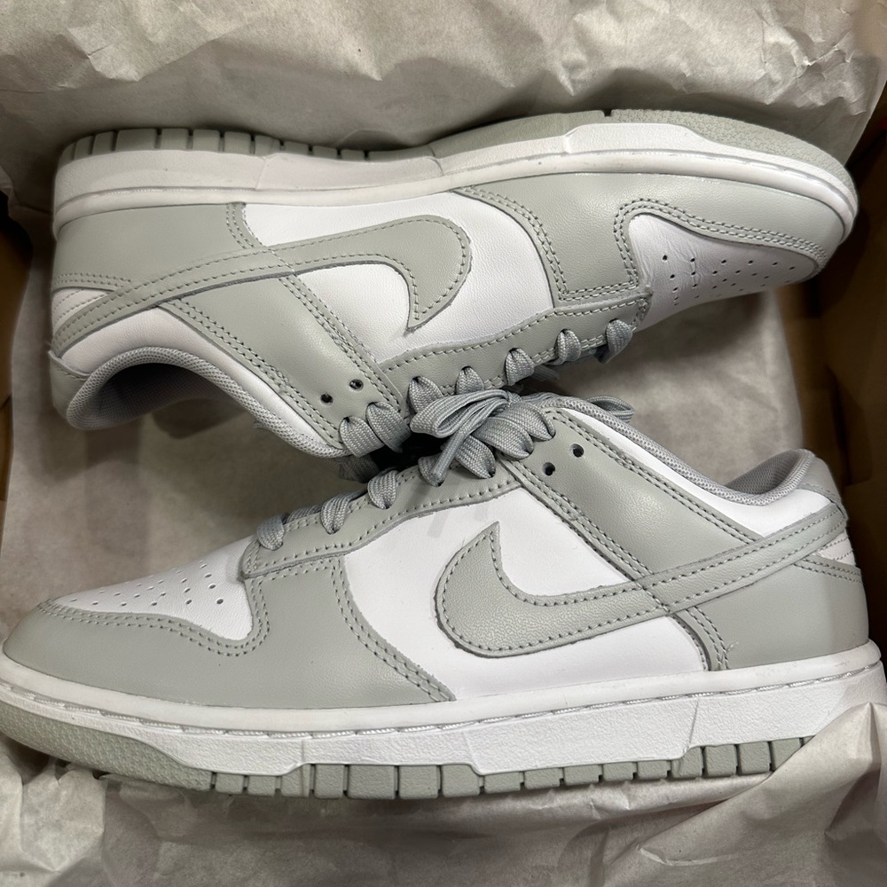 Nike dunks low…grey fog…run big